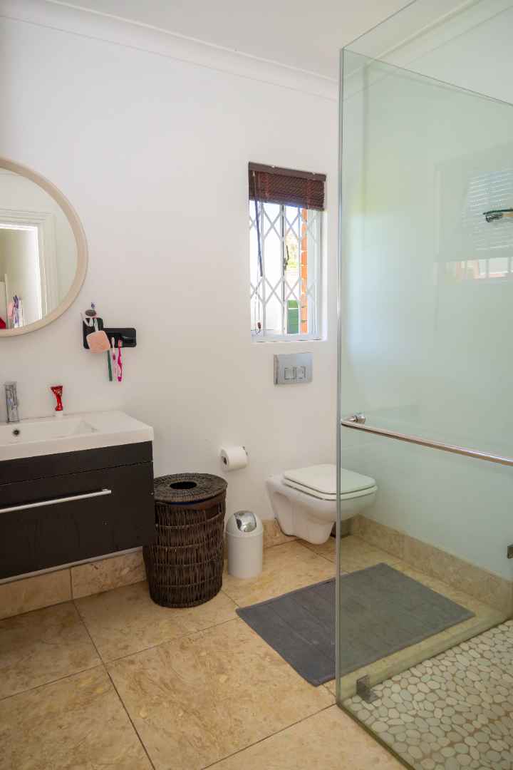 5 Bedroom Property for Sale in Walmer Eastern Cape